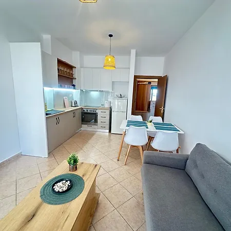 公寓 City Beach Apartment Durrës